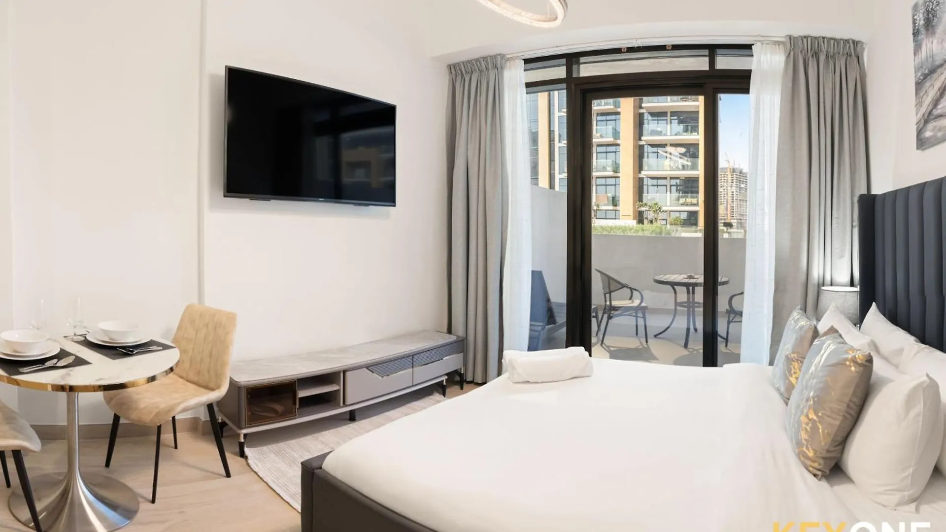 Azizi Riviera Studio With Chic Furnishing Dubai Apartment